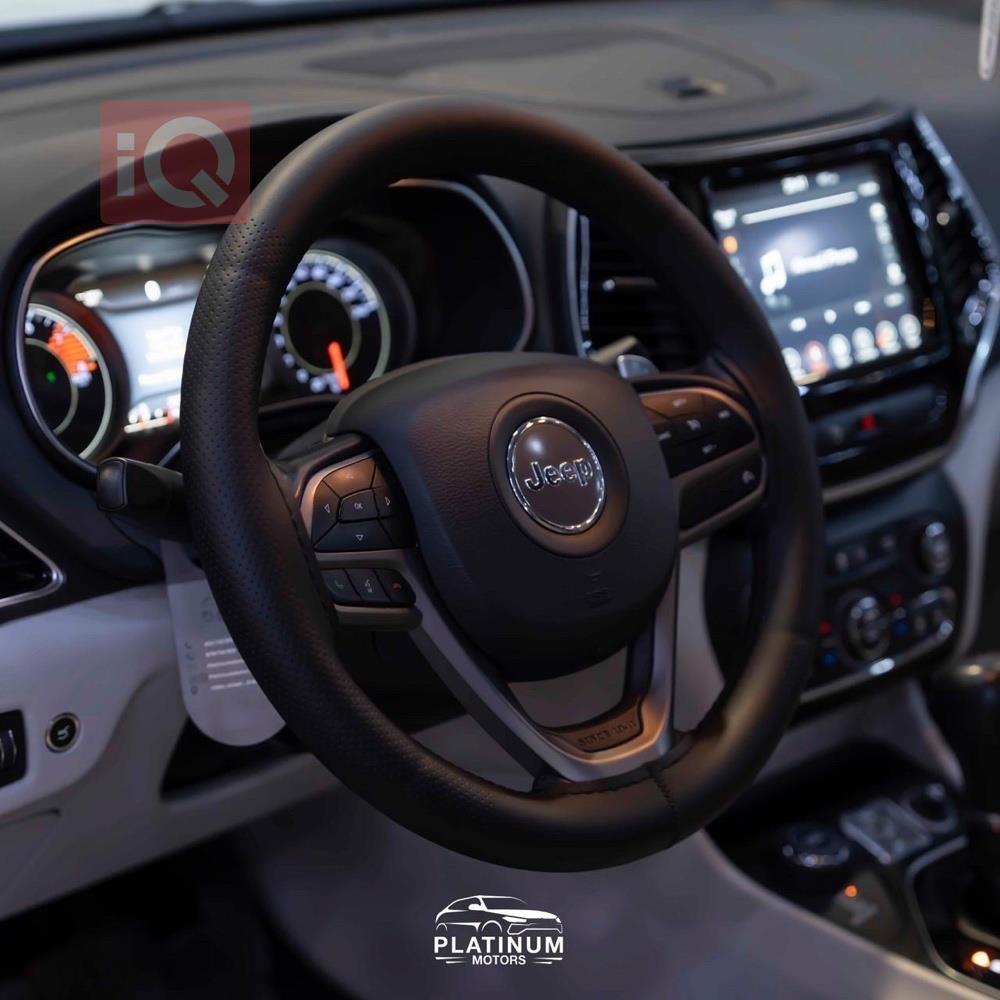 https://cdn.iqcars.io753ae520-9c12-4684-b2c3-a998ce44a69e_7.jpg